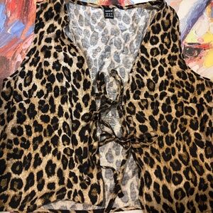 Cheetah print vest with bows